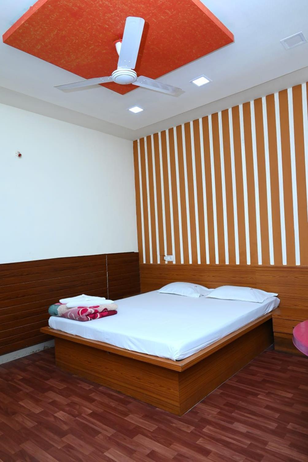 P P Lodging Mangvadi Extérieur photo